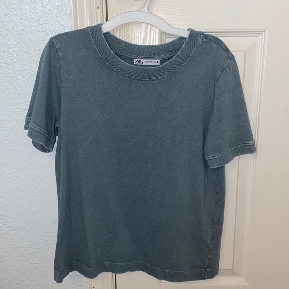 ZARA SHORT SLEEVE TEE